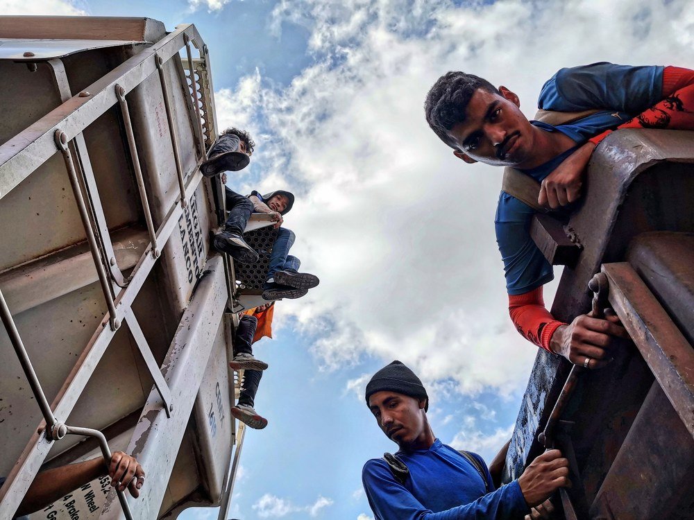 Migrantes en la bestia