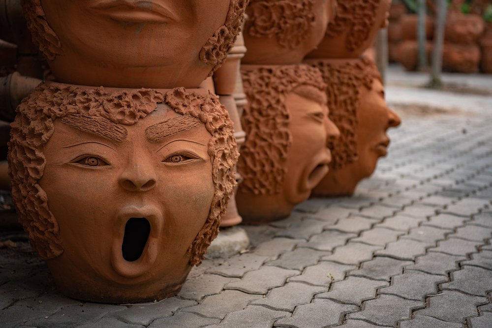 Открывать рот - не значит говорить