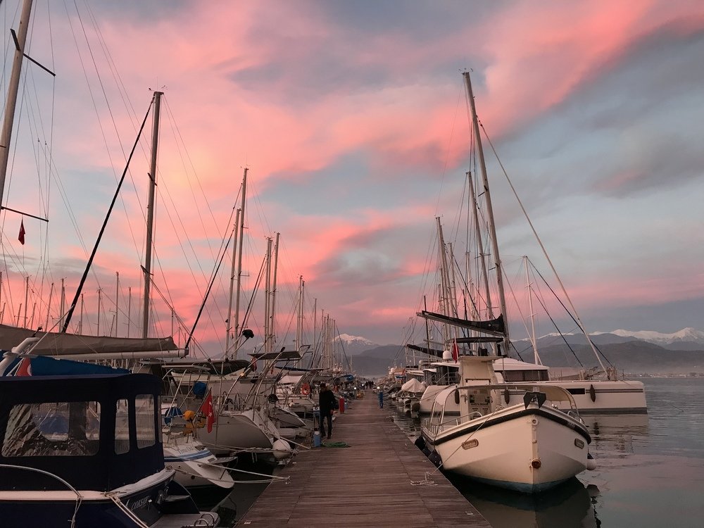 Photograph by Senol Dursun