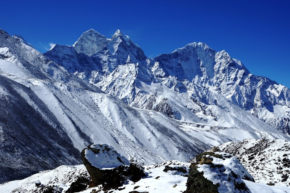 Полдень в Гималаях