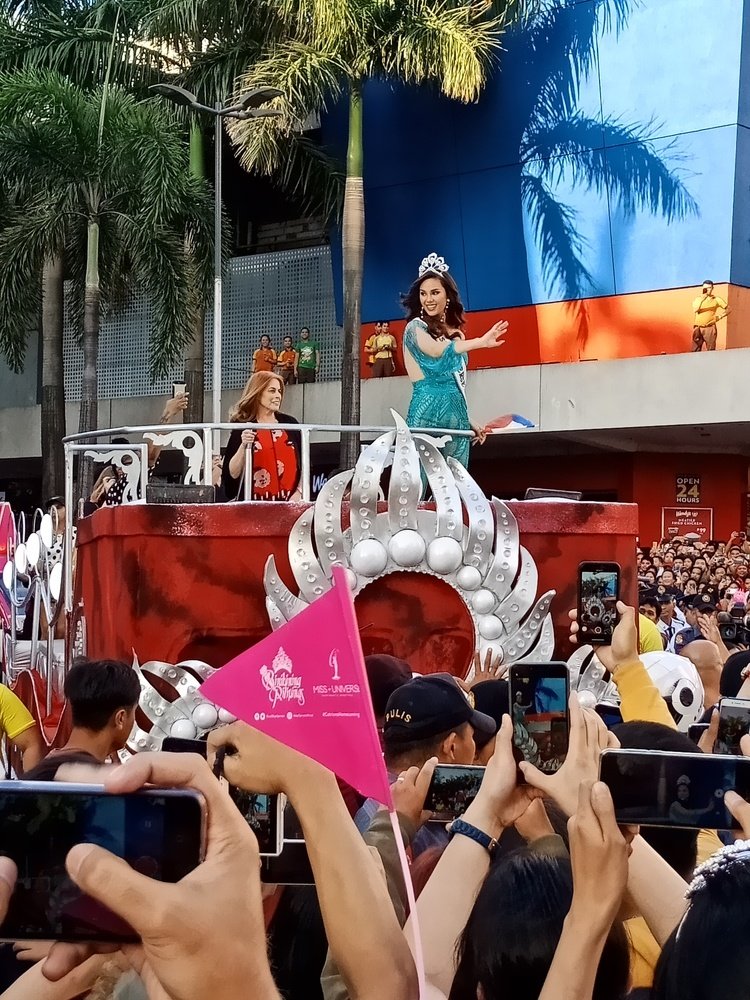 The Queen is finally home!