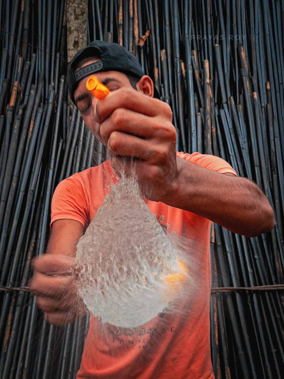 The ballon & water combo .
