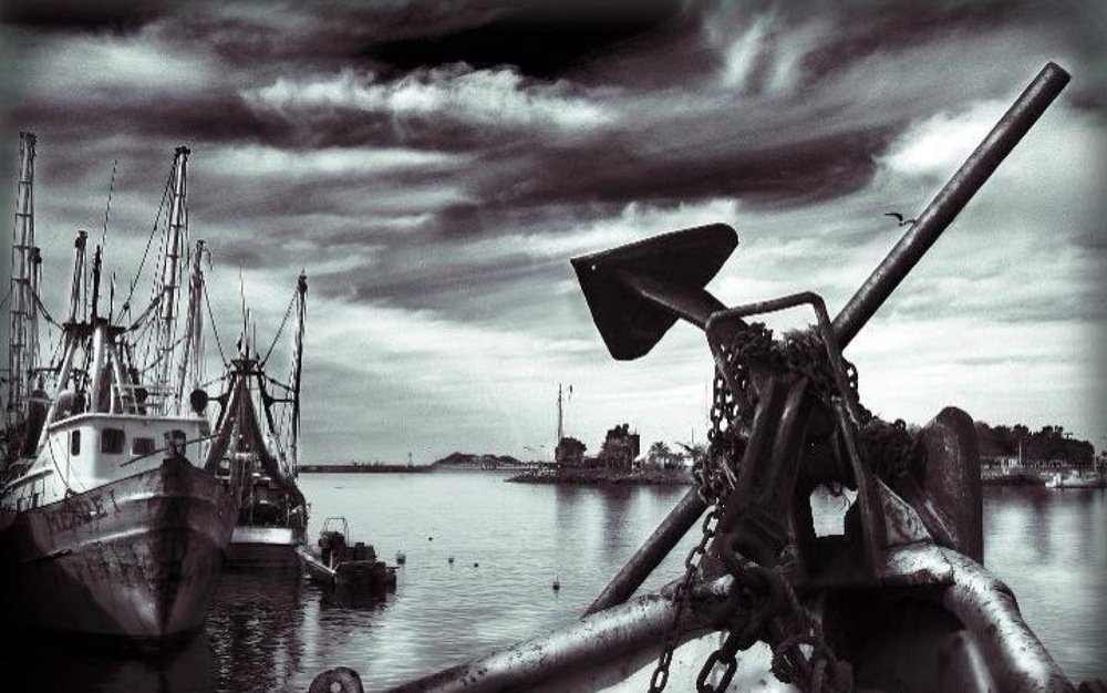 Photograph by Islas Robespierre