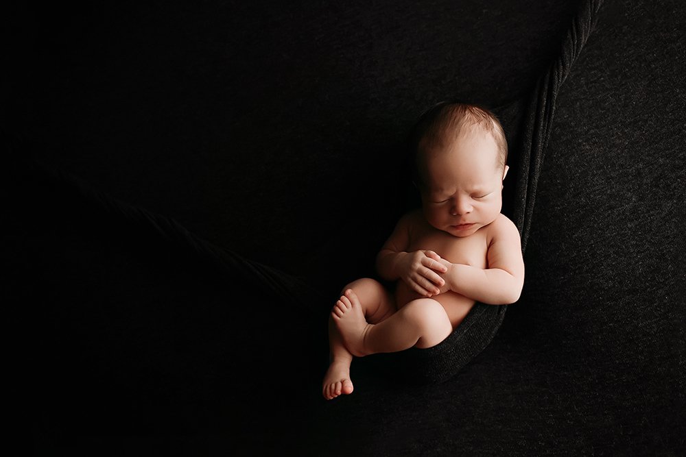 Show me shadows to guide with this light.