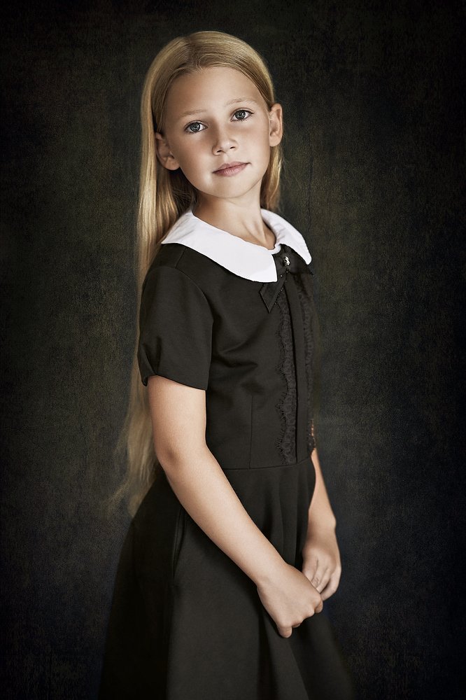 Портрет гимназистки