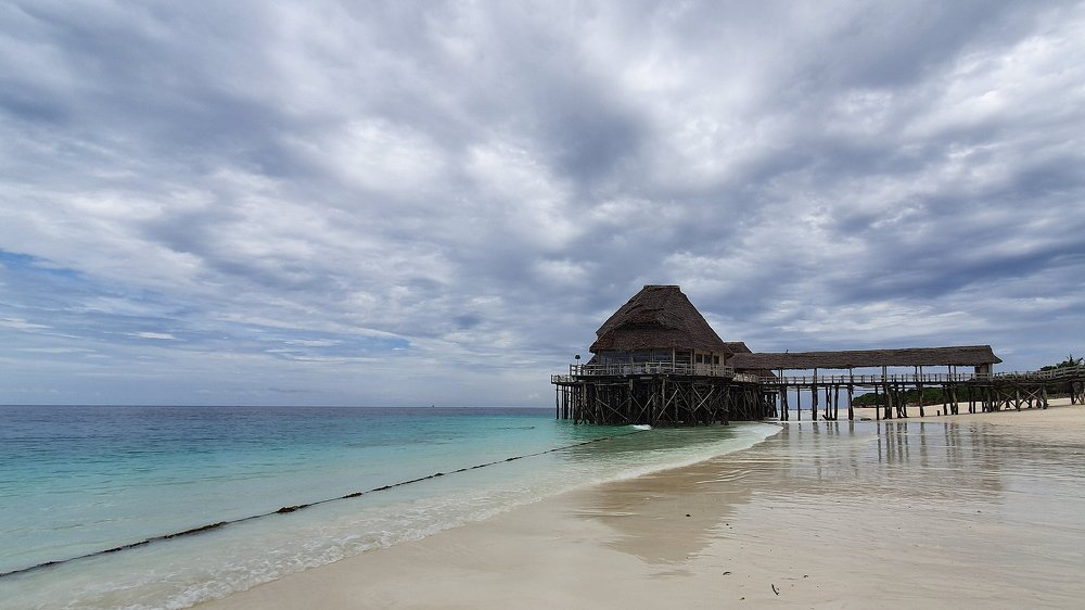 Между океаном и облаками