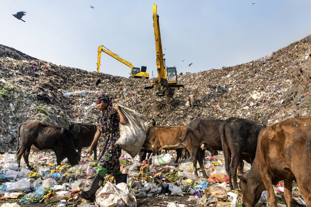Garvage Dumping Yeard in Chittagong