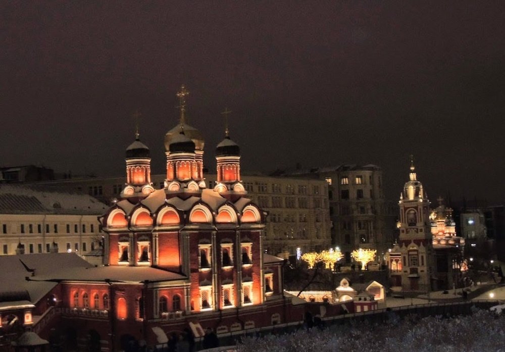 Вечерняя Москва