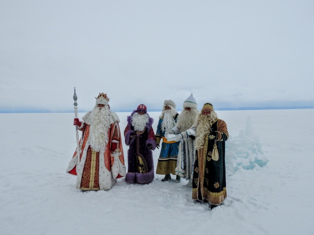 Дедушки Морозы