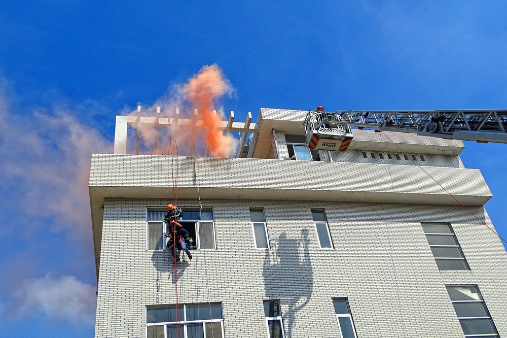 Chiến đấu cùng giặc lửa