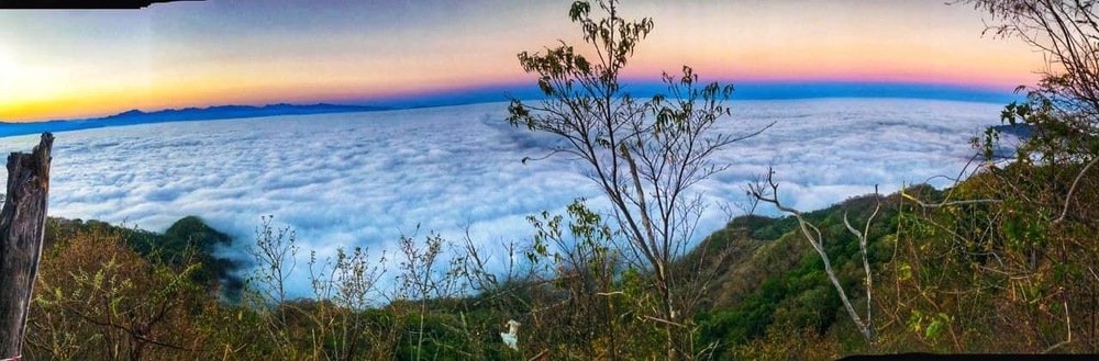 En la cima de la mantańa