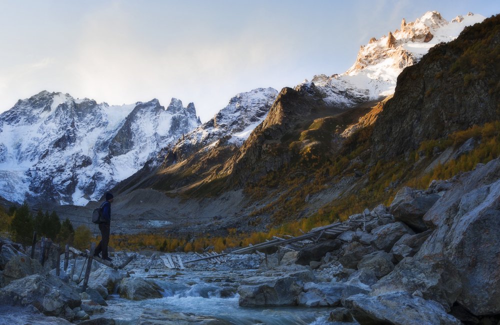 Осенний вечер в ущелье Шхельды