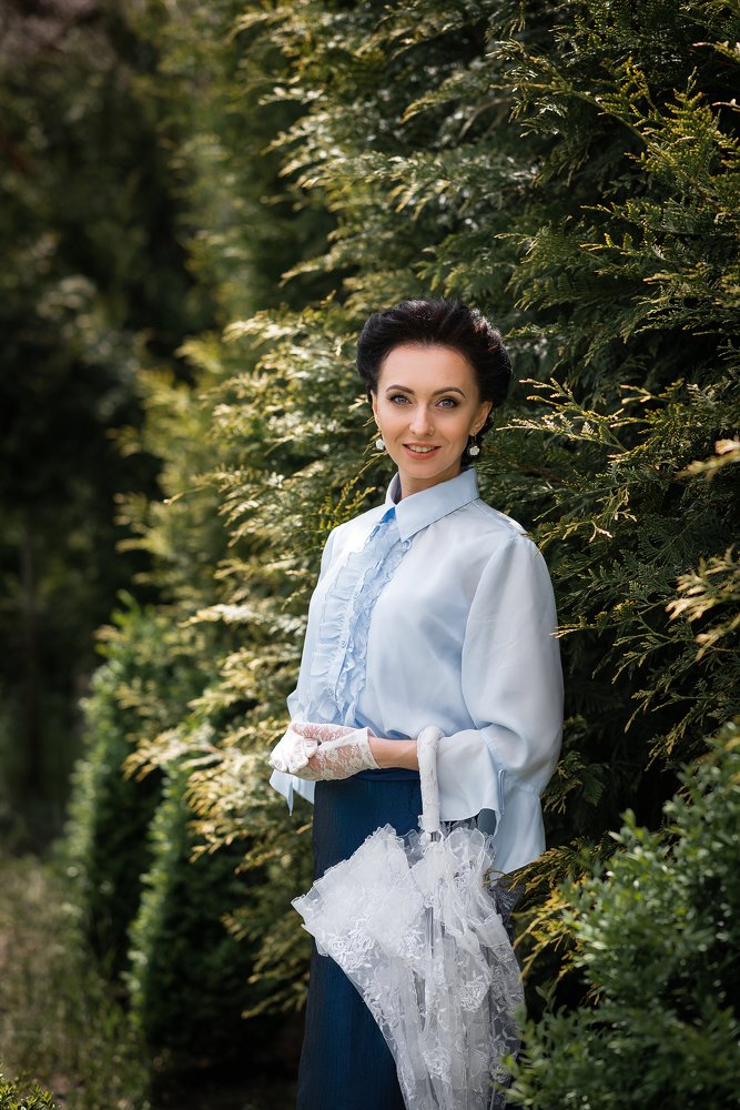 Дарья в саду