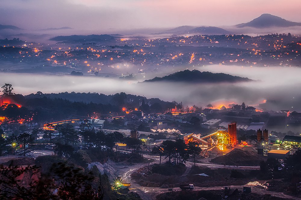 Photograph by Huy Văn Nguyễn