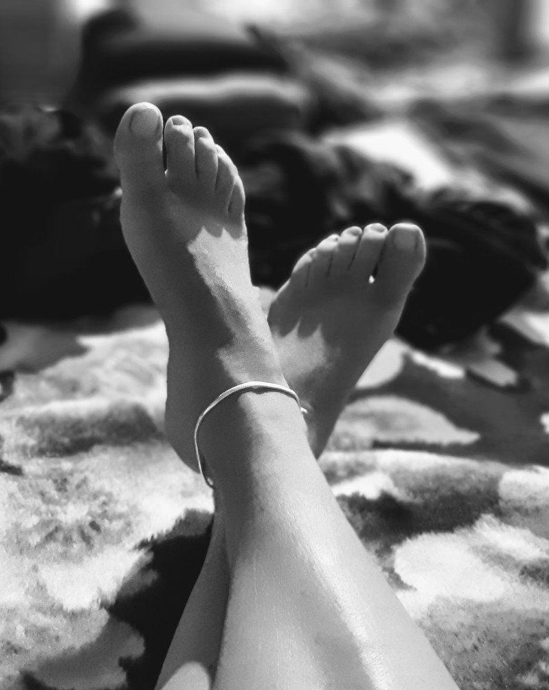 Barefoot
