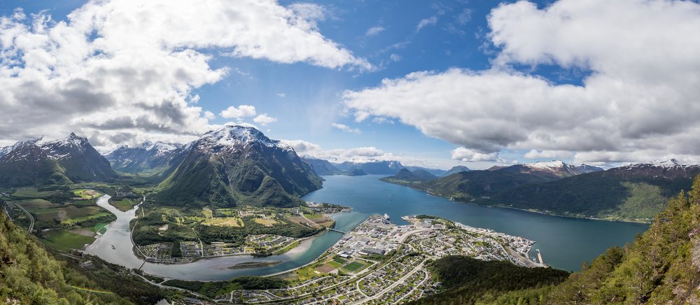 Photograph by Igor Babichenko