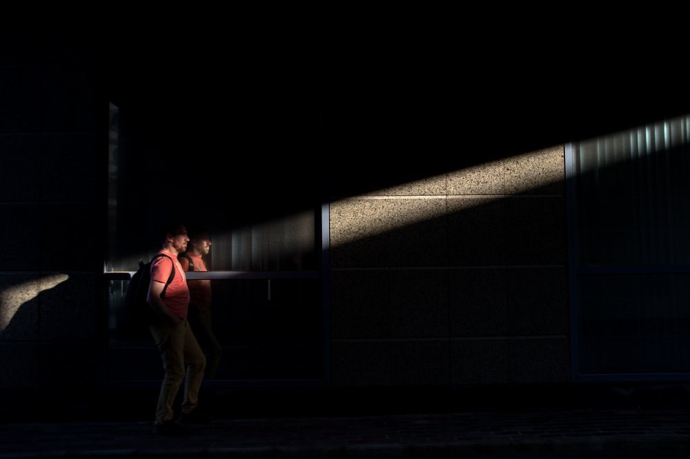 Пронзая темноту