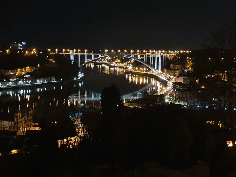 Photograph by Ricardo Mullenmeister