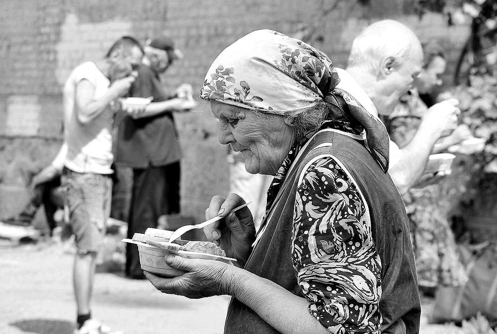 Пенсионеры голодают