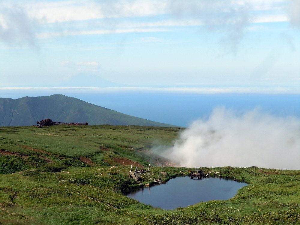 С Охотского моря наступает туман