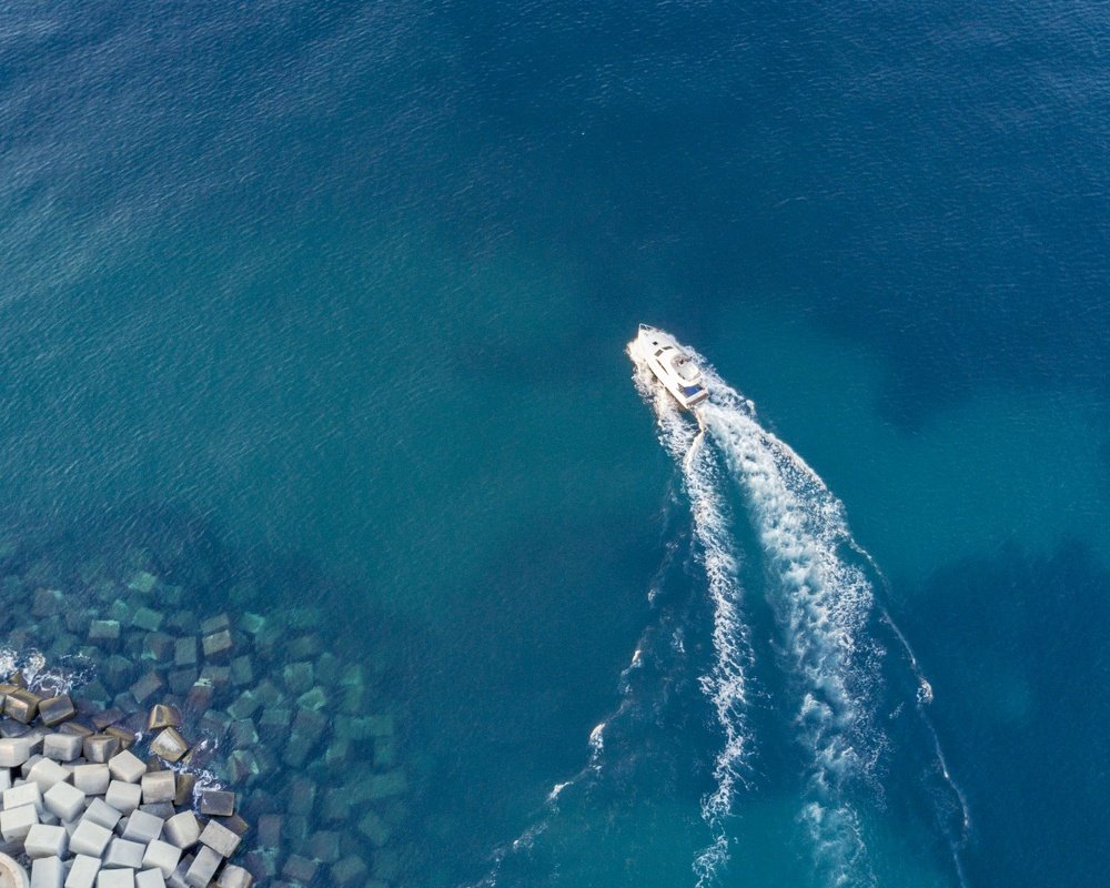 Сахар кубиками)