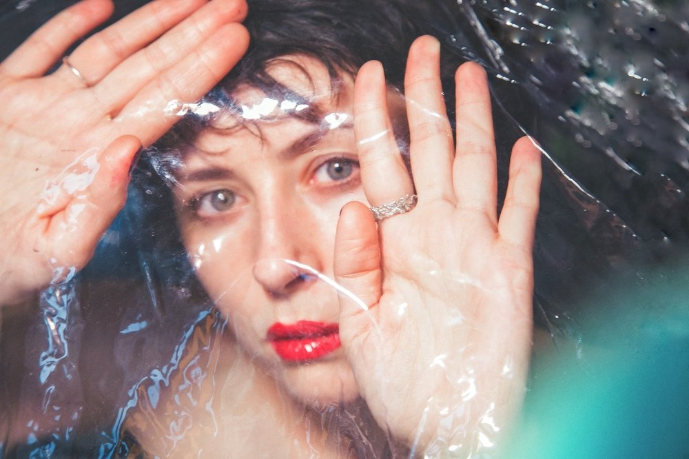 Жизнь через стекло