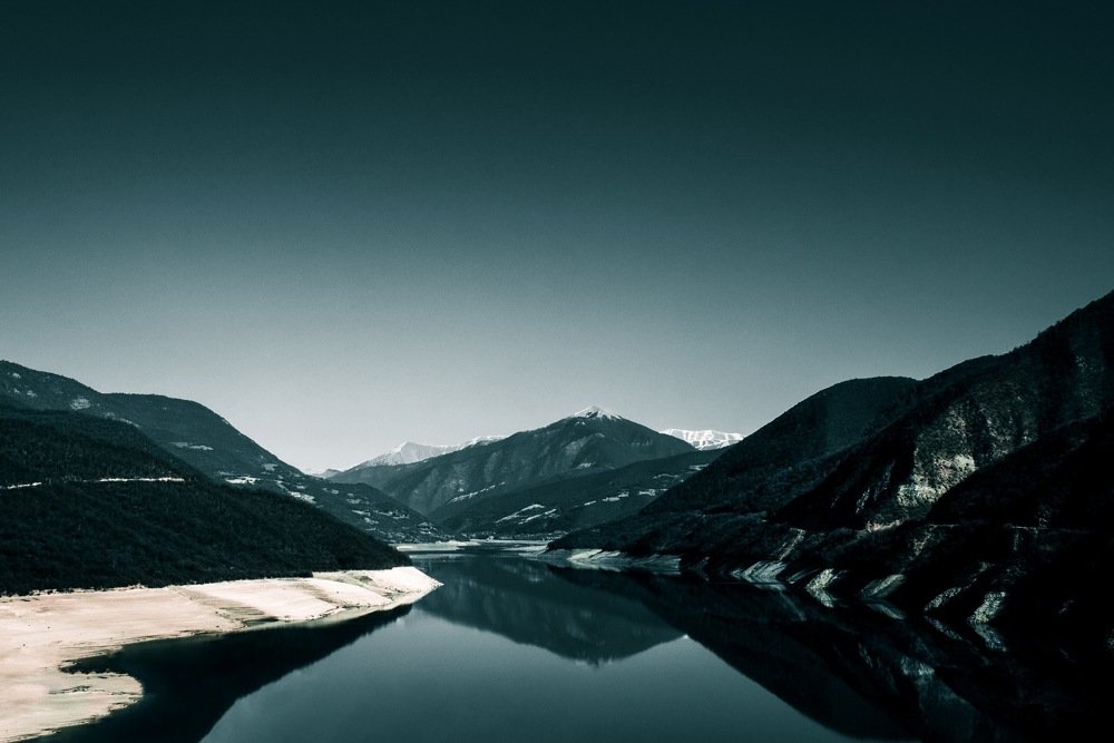 Zhinvali Reservior