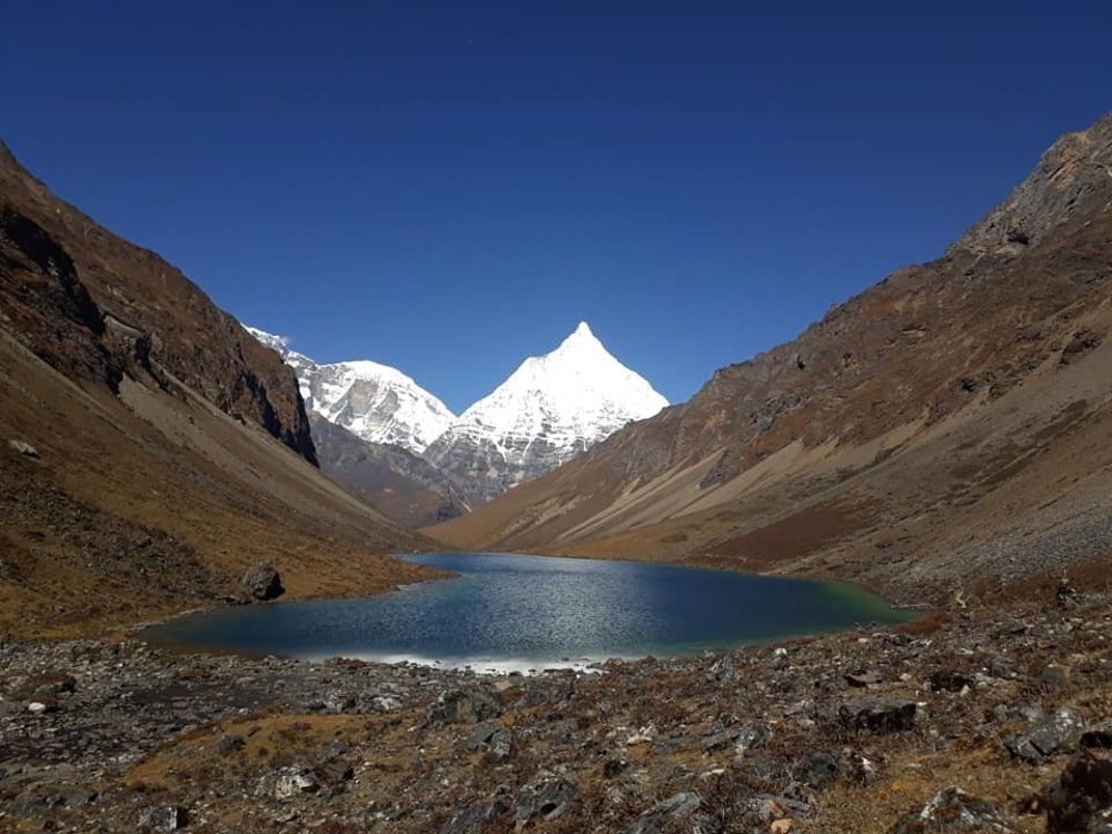Tshophu lake