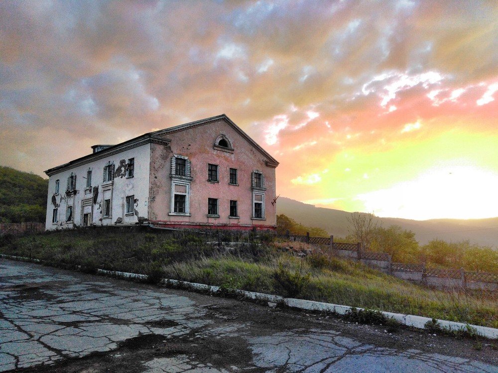 Photograph by Nova city