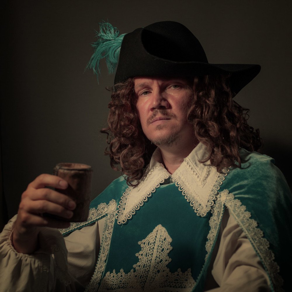 "Де Тревиль". Автопортет.