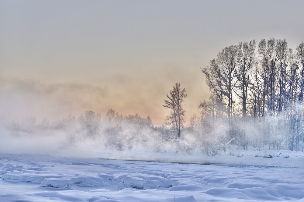 Туман над Катунью на закате в конце декабря