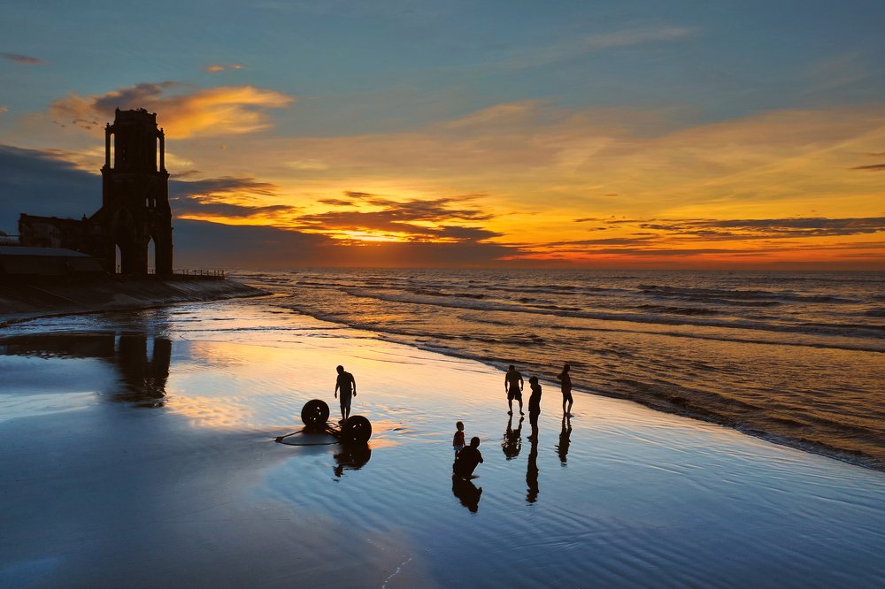 Photograph by HIEN LE