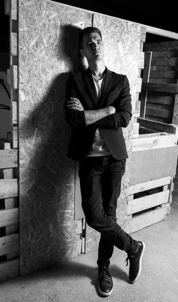 Задумчивый