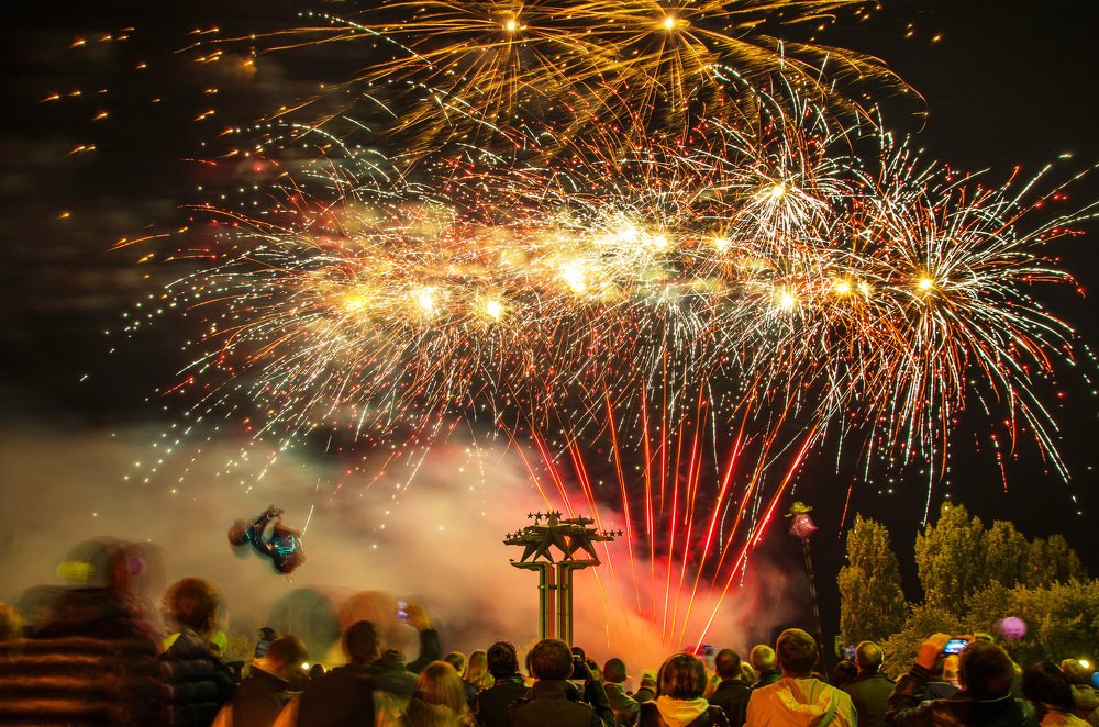 Салют ПОБЕДЫ !