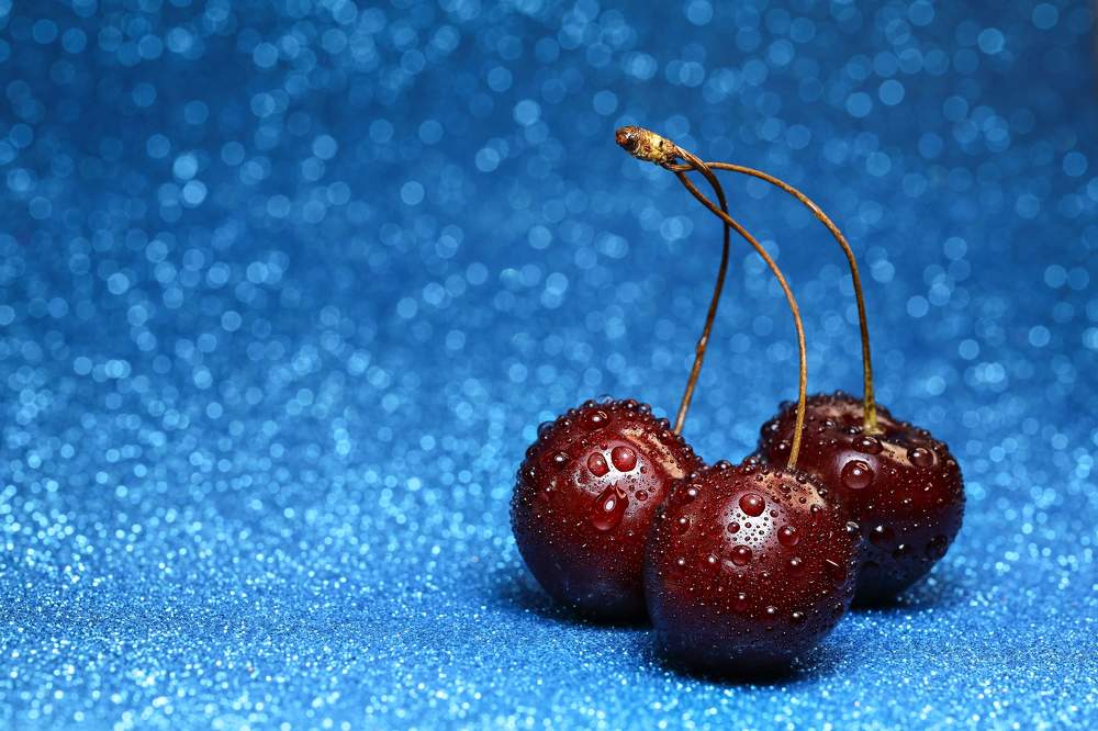 macro, juicy cherries