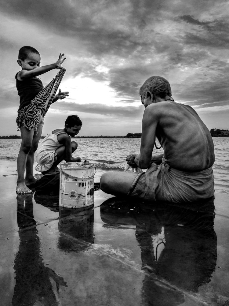 Mobile Street and Daily Life.