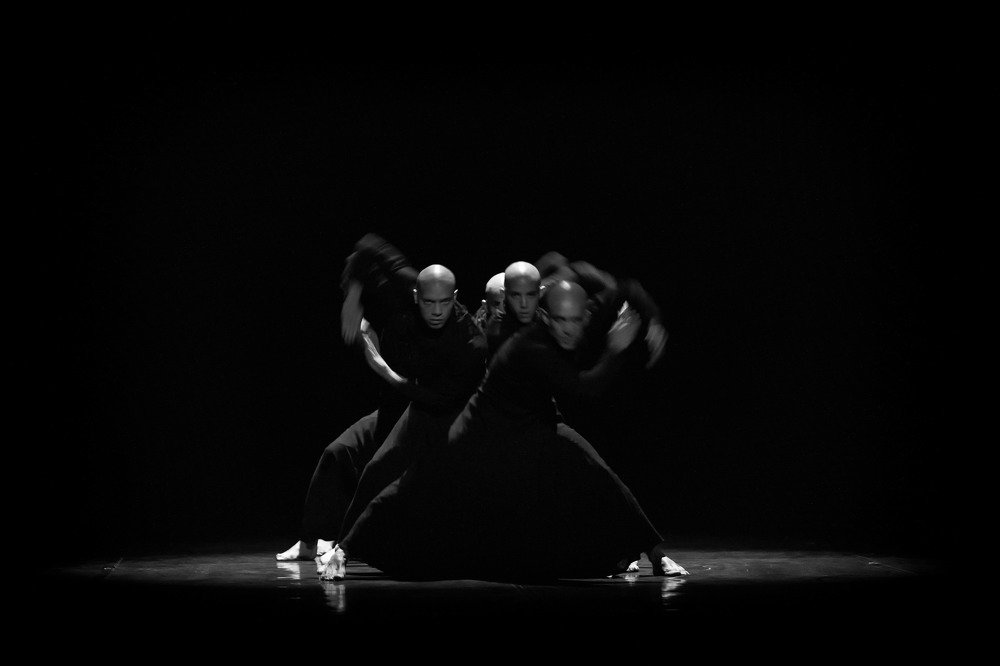 Photograph by Manu Echeverria