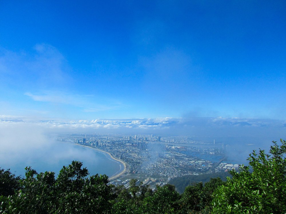 Photograph by Phán Nguyễn