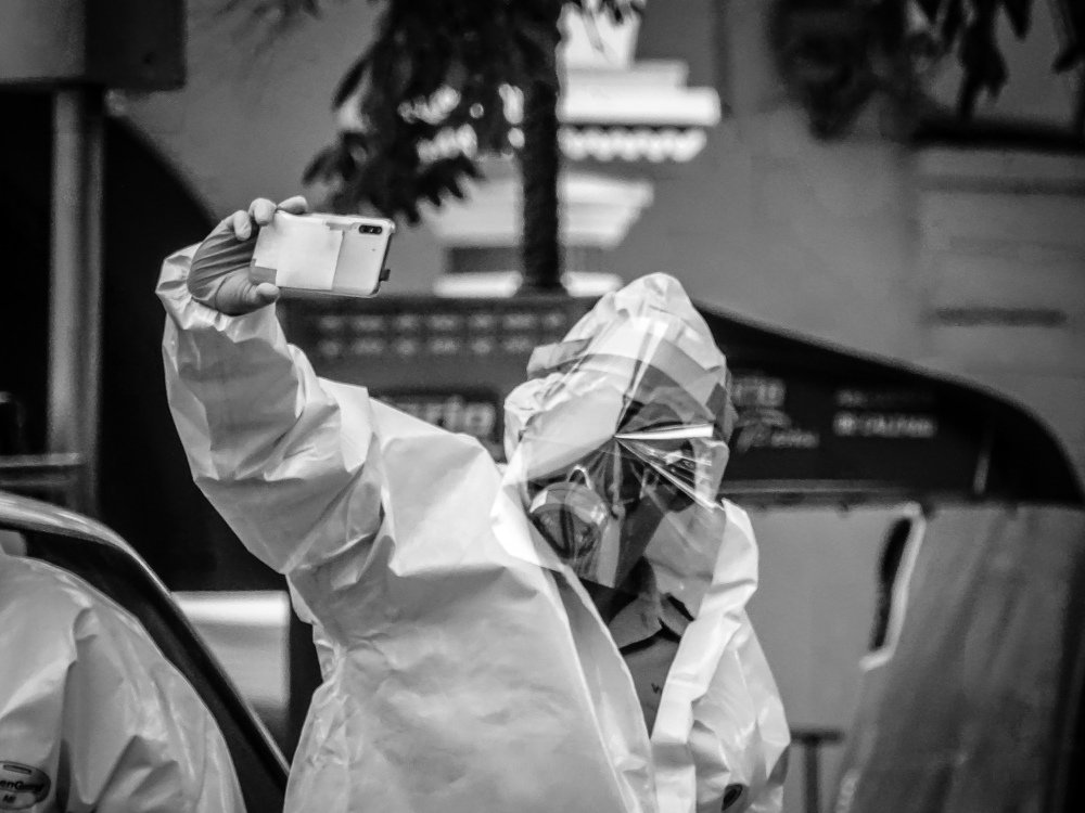 Photograph by Sven Delaye