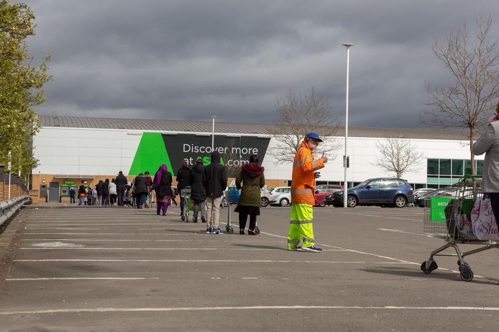 Mr RobLight on queue