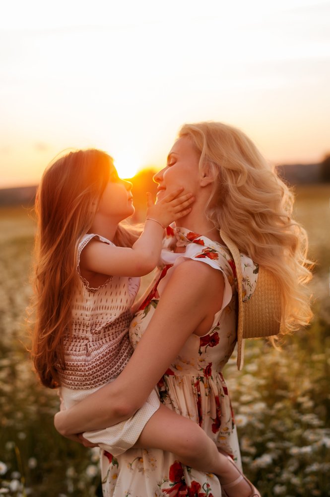 Закат в ромашковом поле