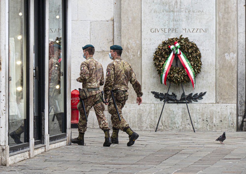 Photograph by Igor Serdyukov