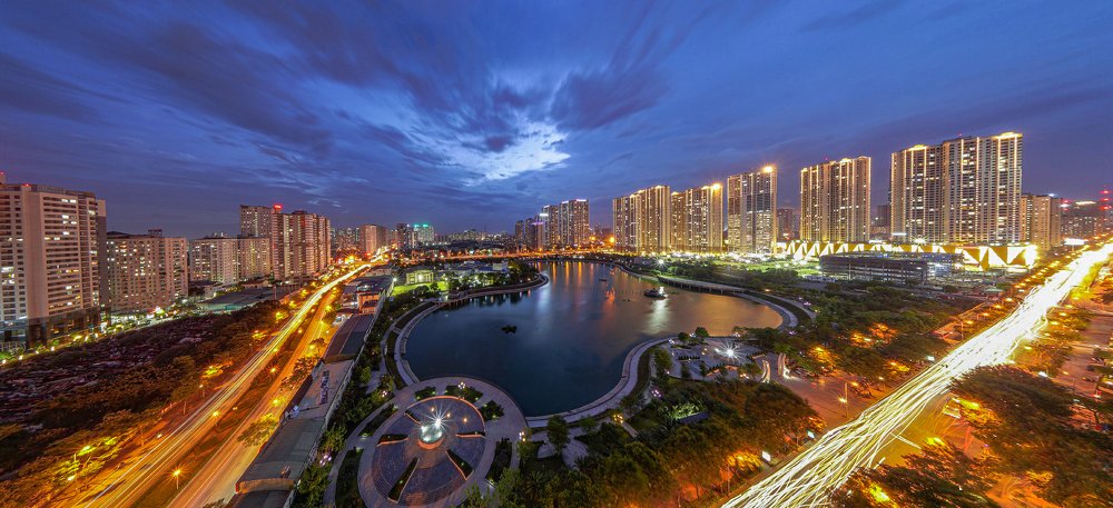 Photograph by Anh Tuấn Trần