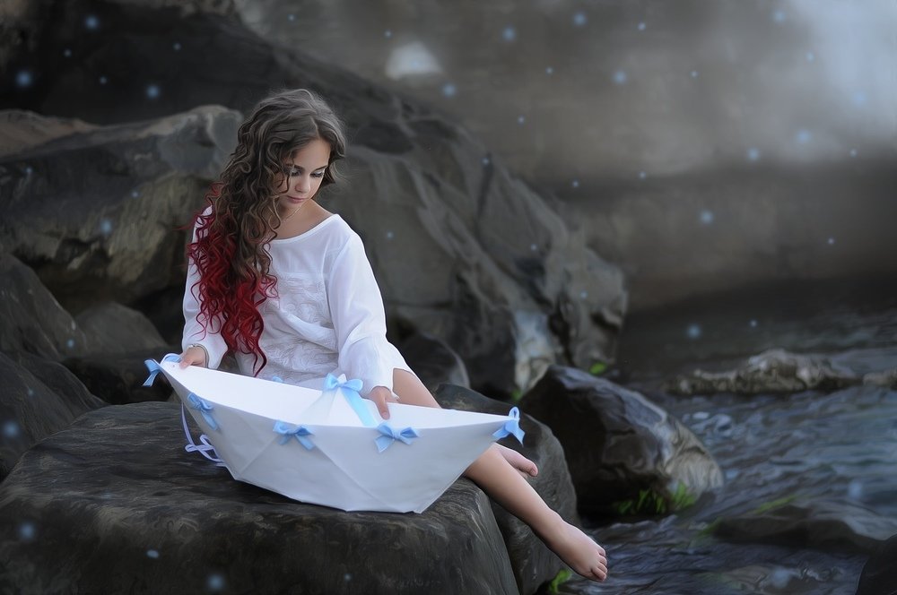 Photograph by Yulia Kineberg