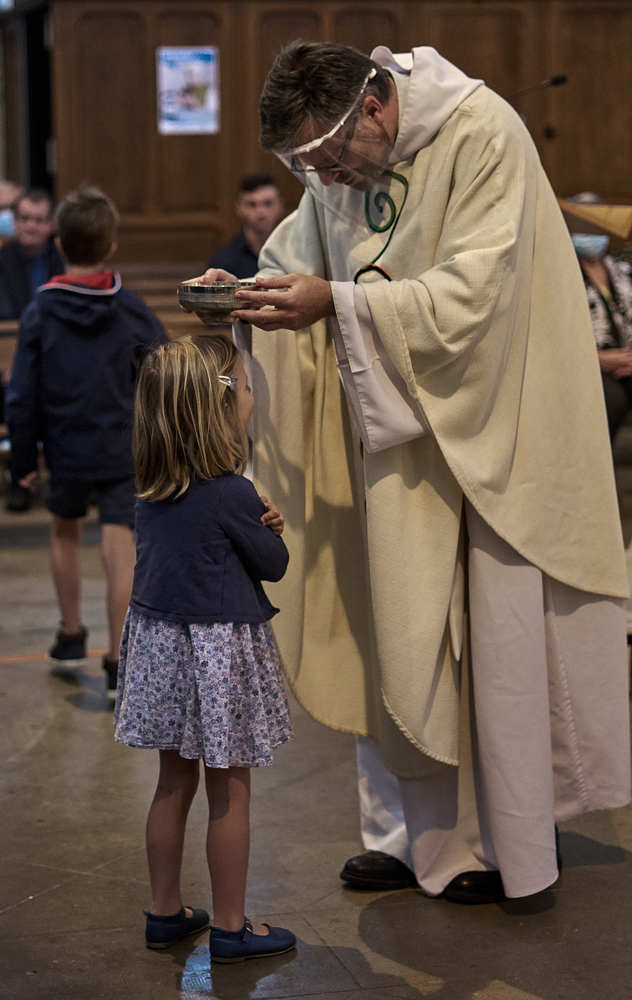 Малышка и причастие