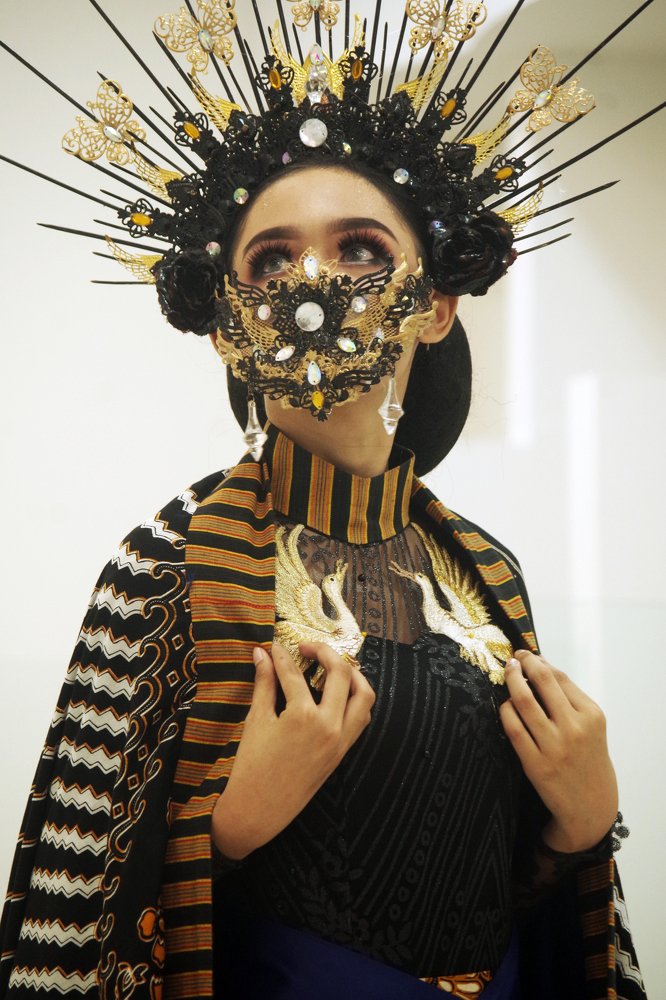 The Expression of New Normal Fashion Mask