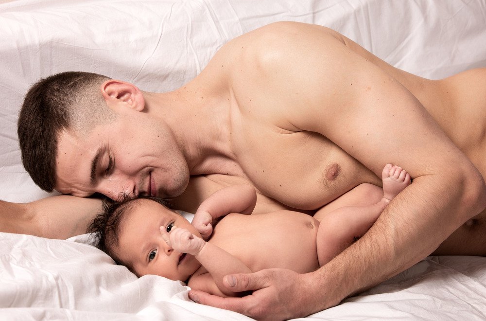 Я папин сон оберегаю... I protect my father’s dream ...