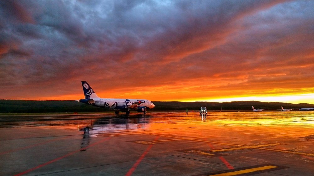 Курс на приключения.