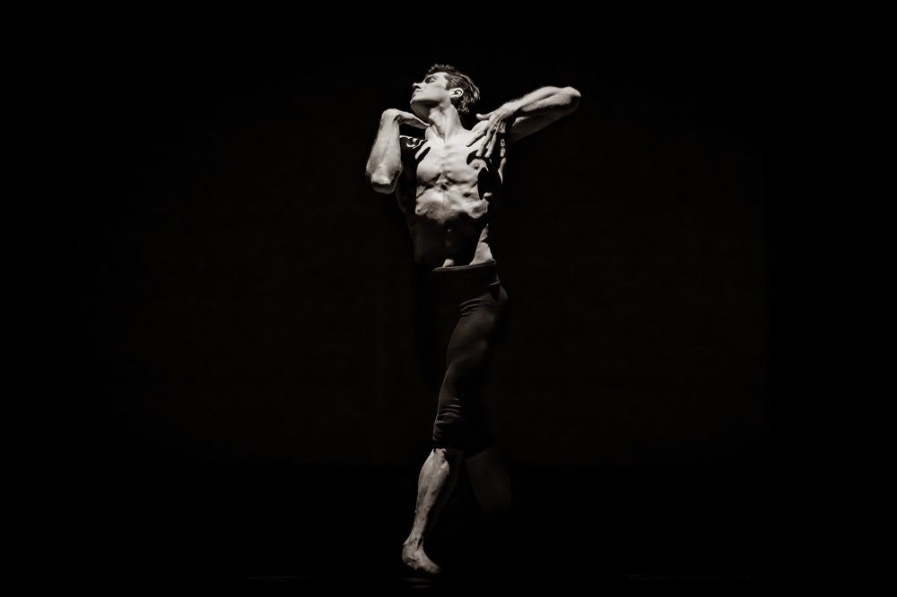 «Два». Roberto Bolle