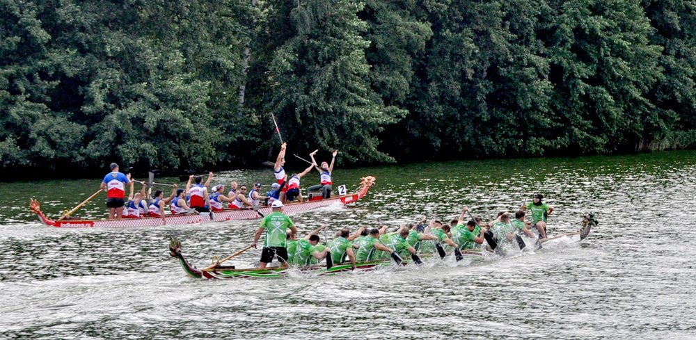 Ура! Мы первые!